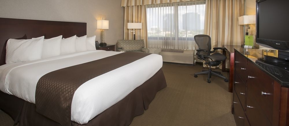 Doubletree By Hilton Hotel Chicago Wood Dale - Elk Grove Dış mekan fotoğraf