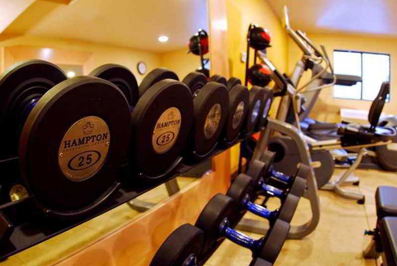 Doubletree By Hilton Hotel Chicago Wood Dale - Elk Grove Konforlar fotoğraf